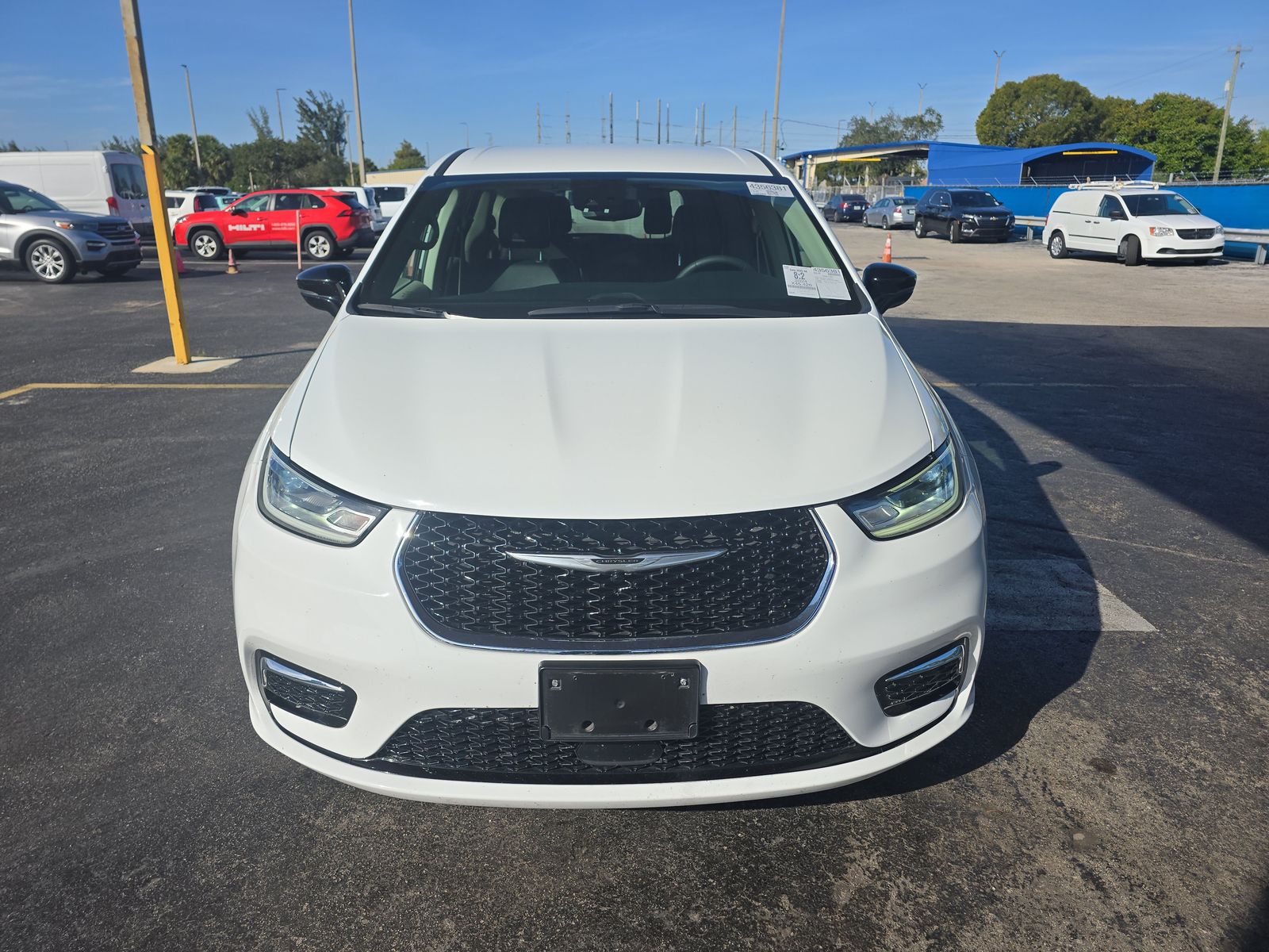 2024 Chrysler Pacifica Hybrid Select FWD