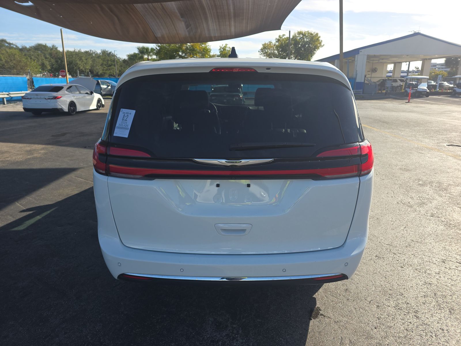 2024 Chrysler Pacifica Hybrid Select FWD