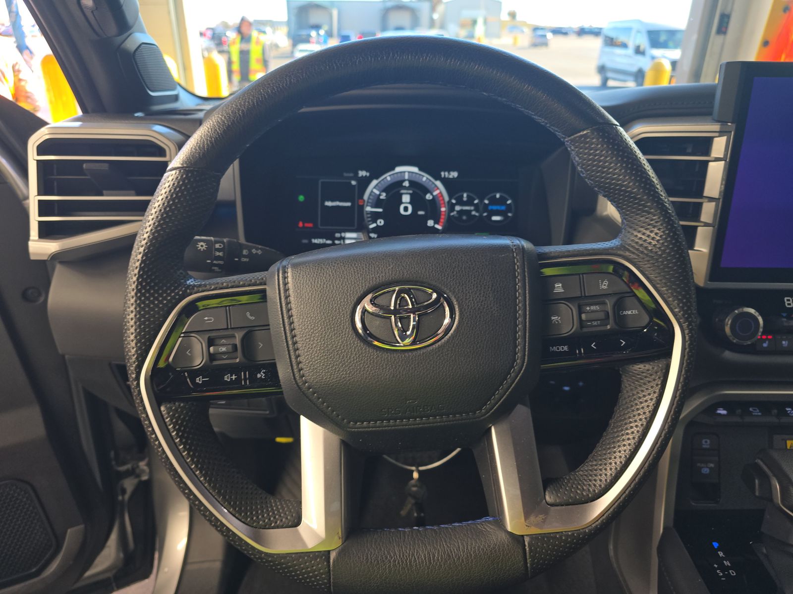 2023 Toyota Tundra Hybrid Platinum RWD
