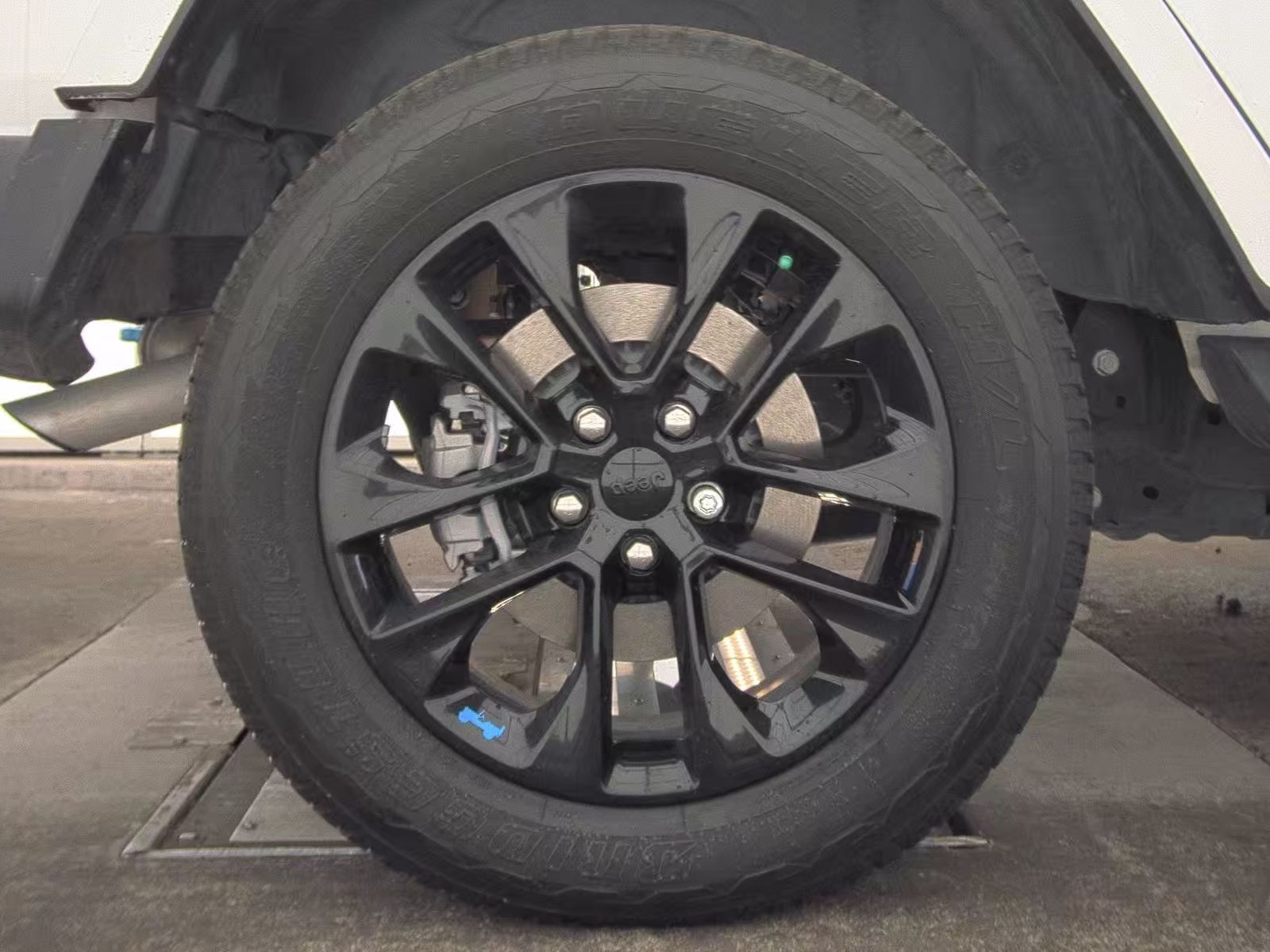 2023 Jeep Wrangler 4xe Sahara AWD