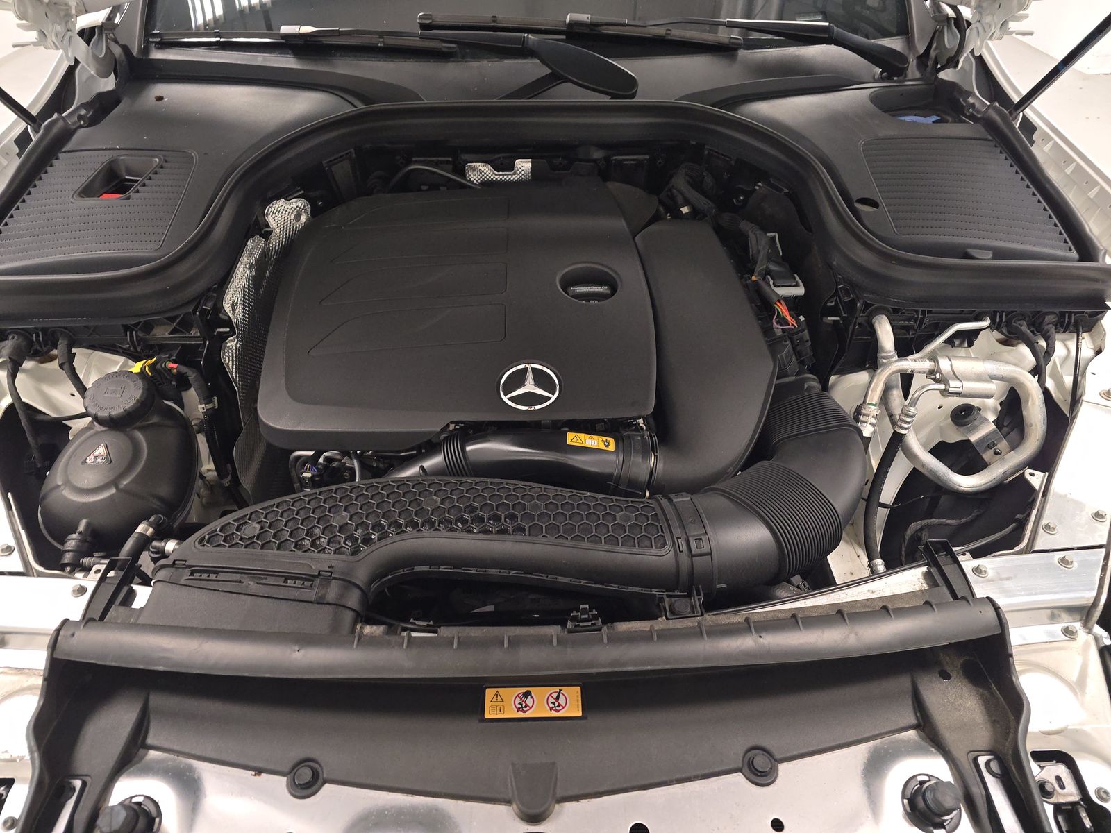 2022 Mercedes-Benz GLC GLC 300 AWD