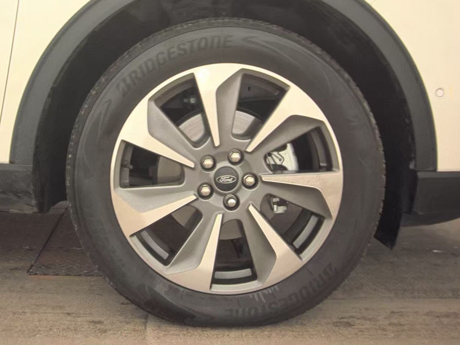 2023 Ford Escape Platinum AWD