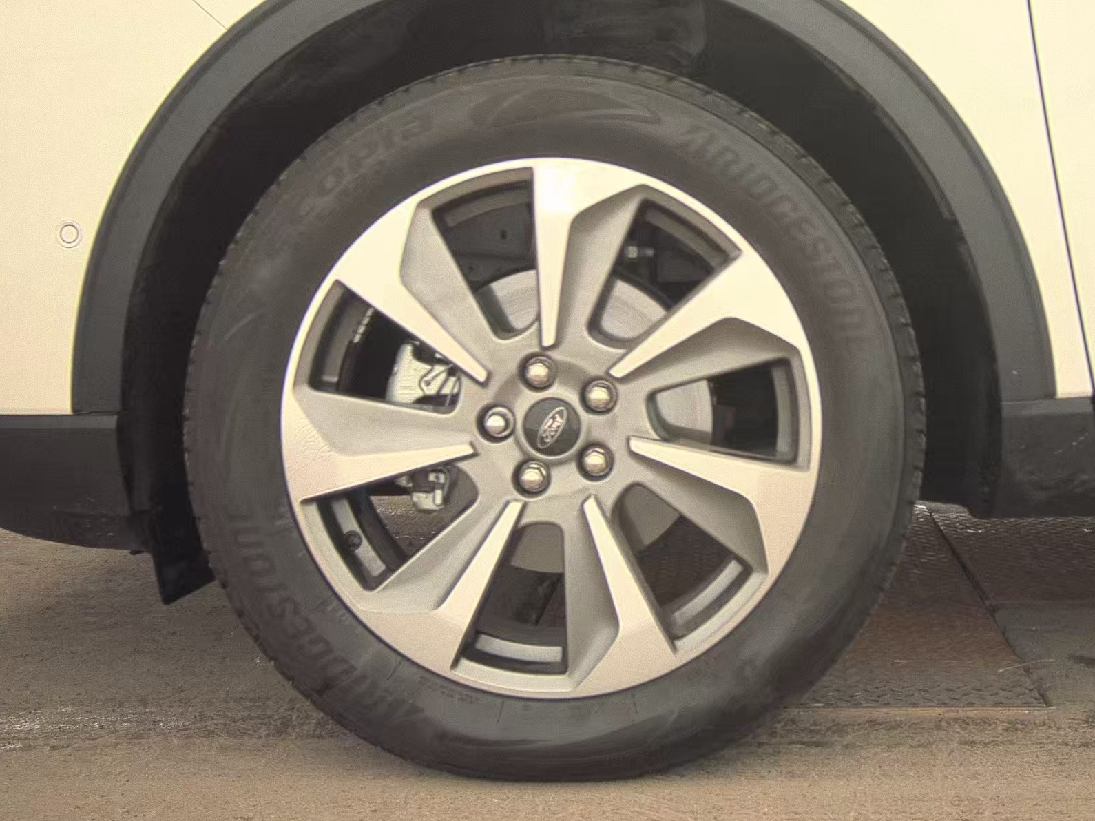 2023 Ford Escape Platinum AWD