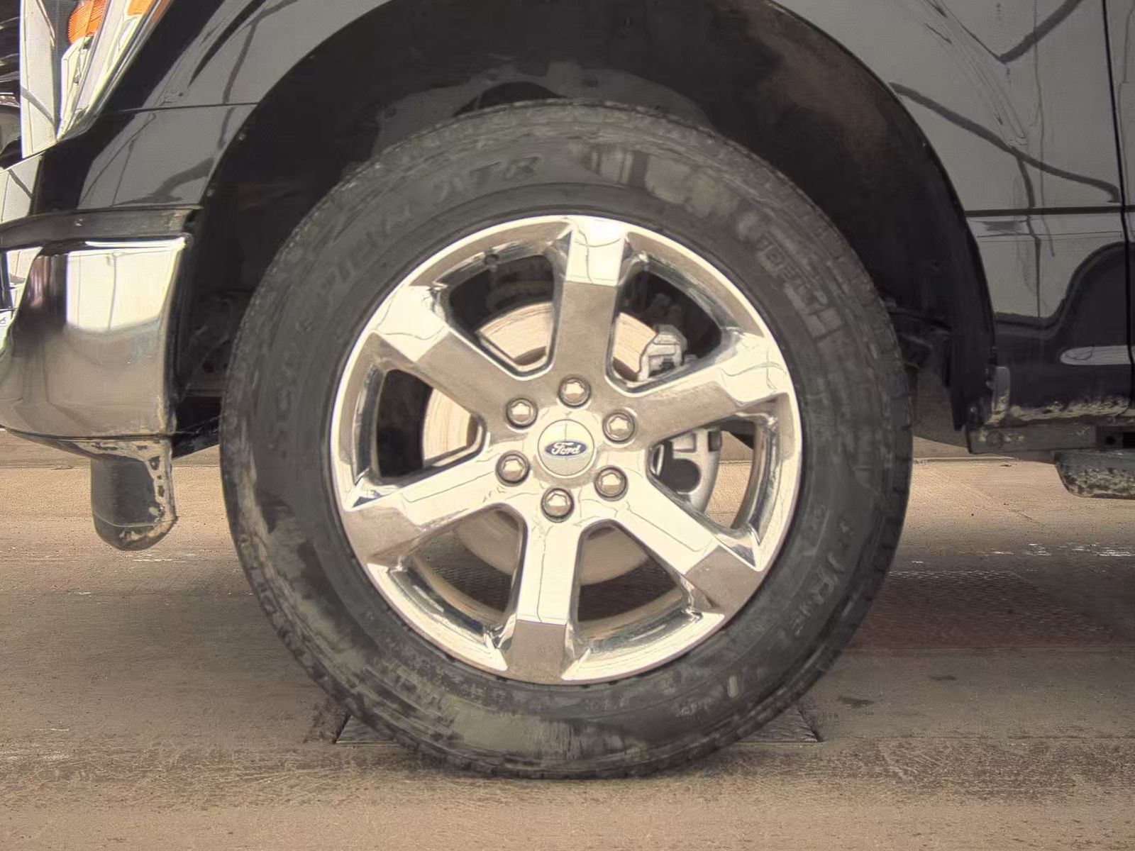 2023 Ford F-150 XLT AWD