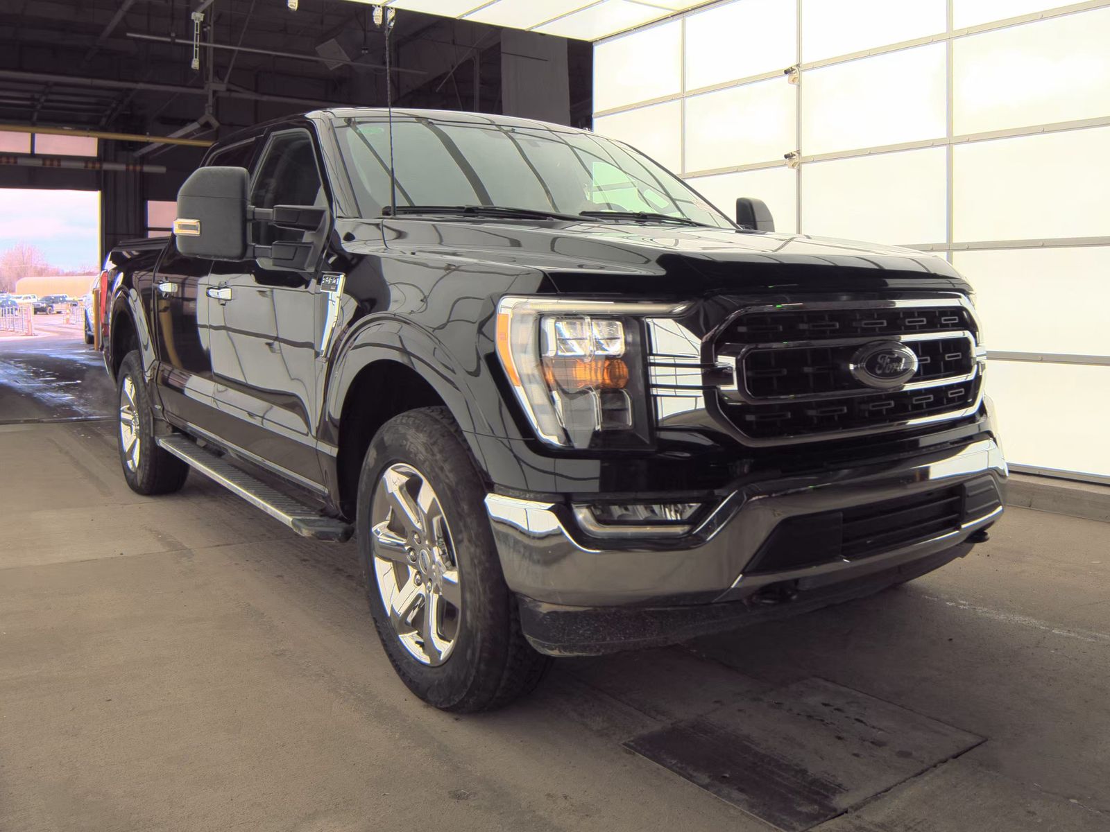 2023 Ford F-150 XLT AWD