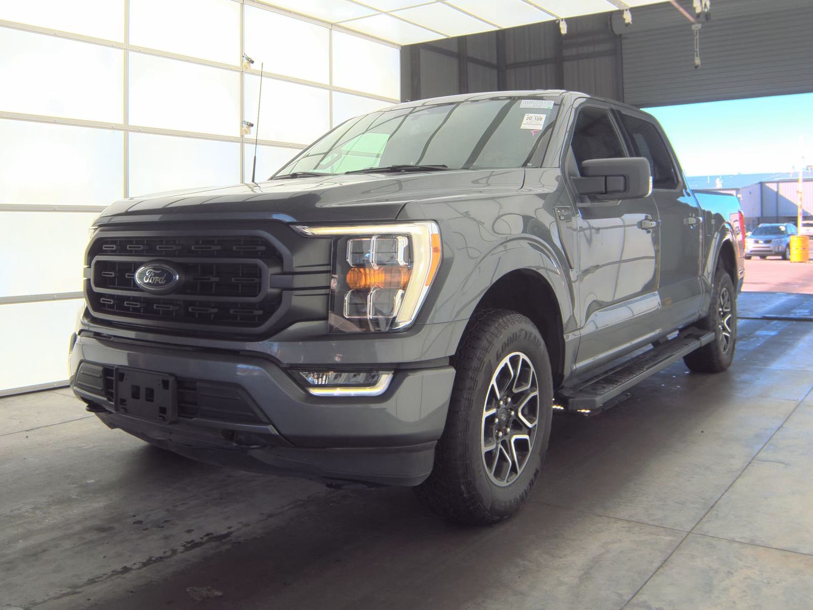 2023 Ford F-150 XLT AWD