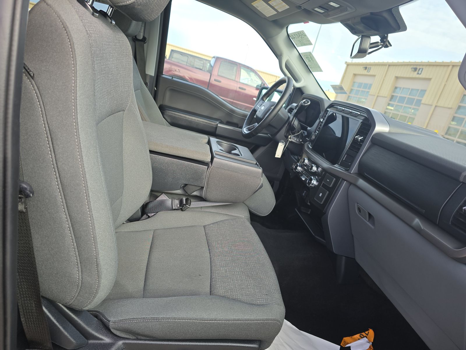 2024 Ford F-150 XLT AWD