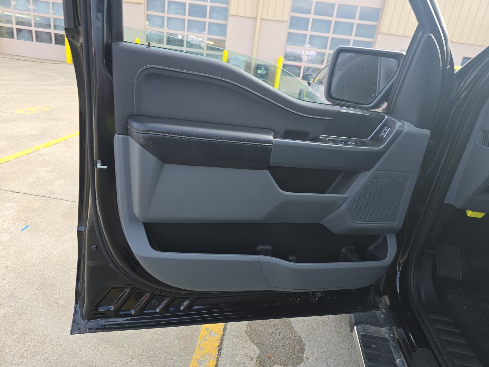 2024 Ford F-150 XLT AWD