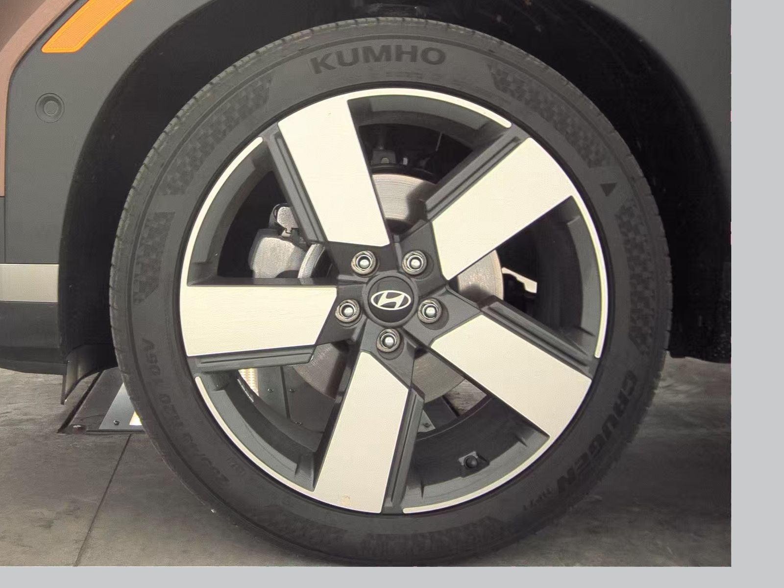 2025 Hyundai Santa Fe Hybrid Limited AWD