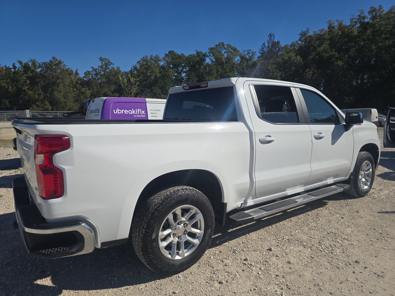 2025 Chevrolet Silverado 1500 LT AWD