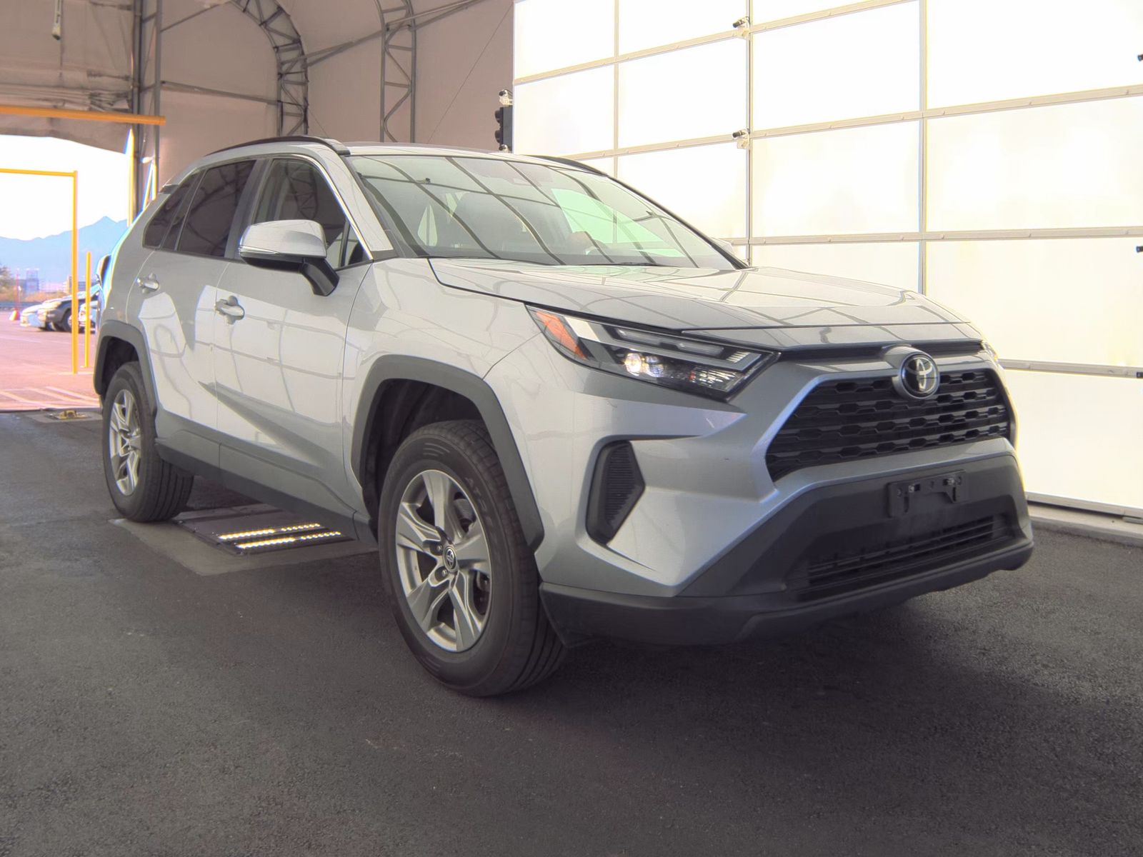 2024 Toyota RAV4 XLE AWD