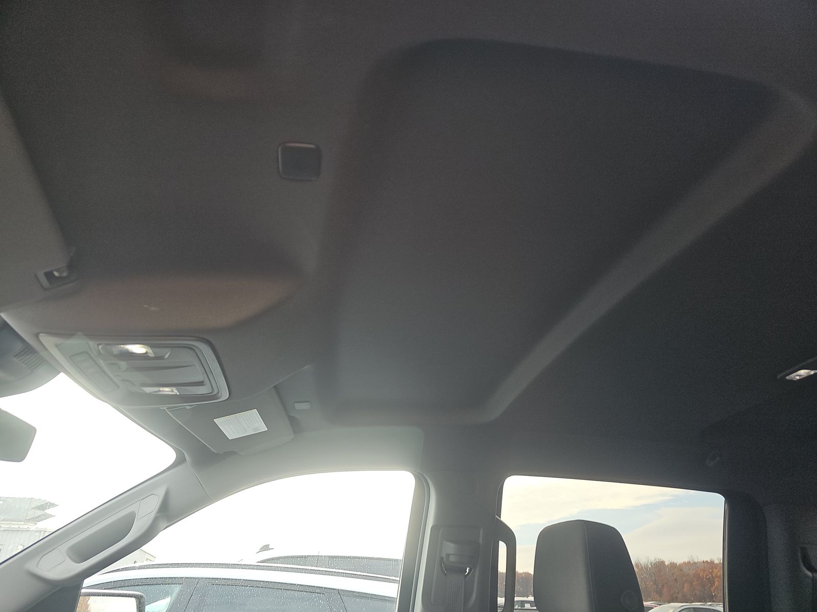 2025 Chevrolet Silverado 1500 Custom RWD