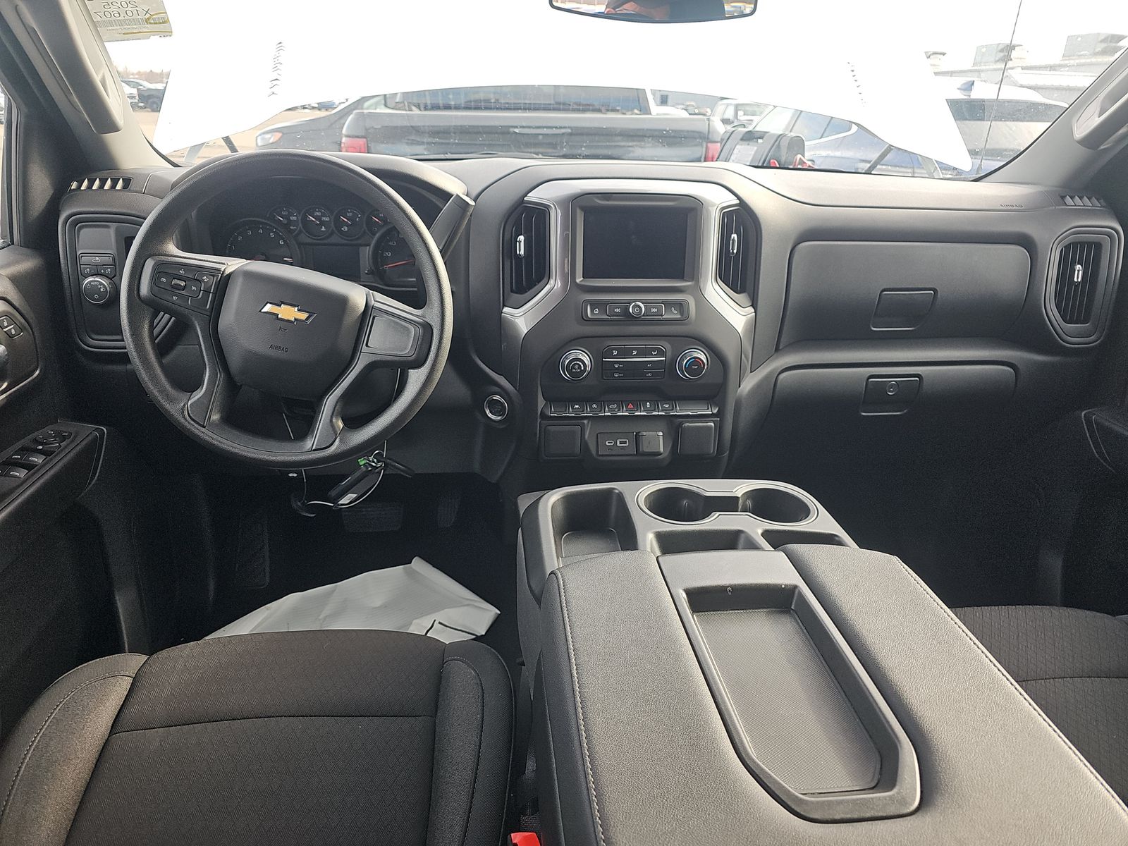 2025 Chevrolet Silverado 1500 Custom RWD