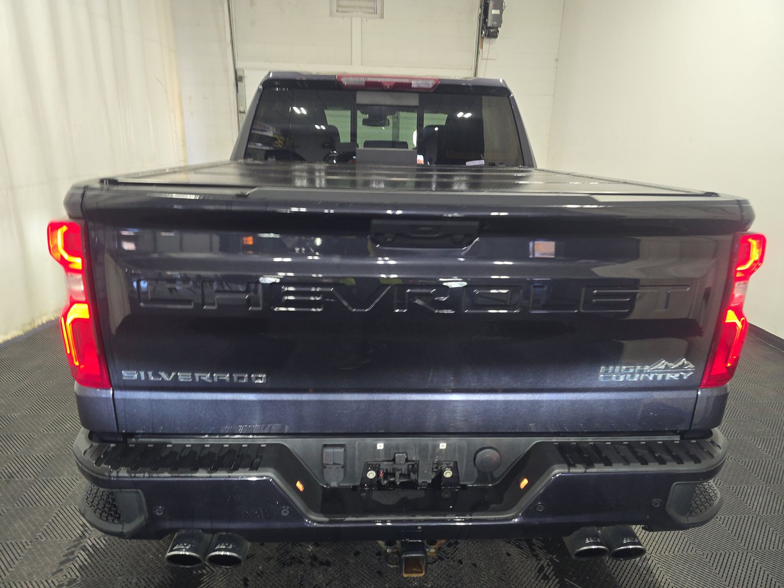2022 Chevrolet Silverado 1500 High Country AWD