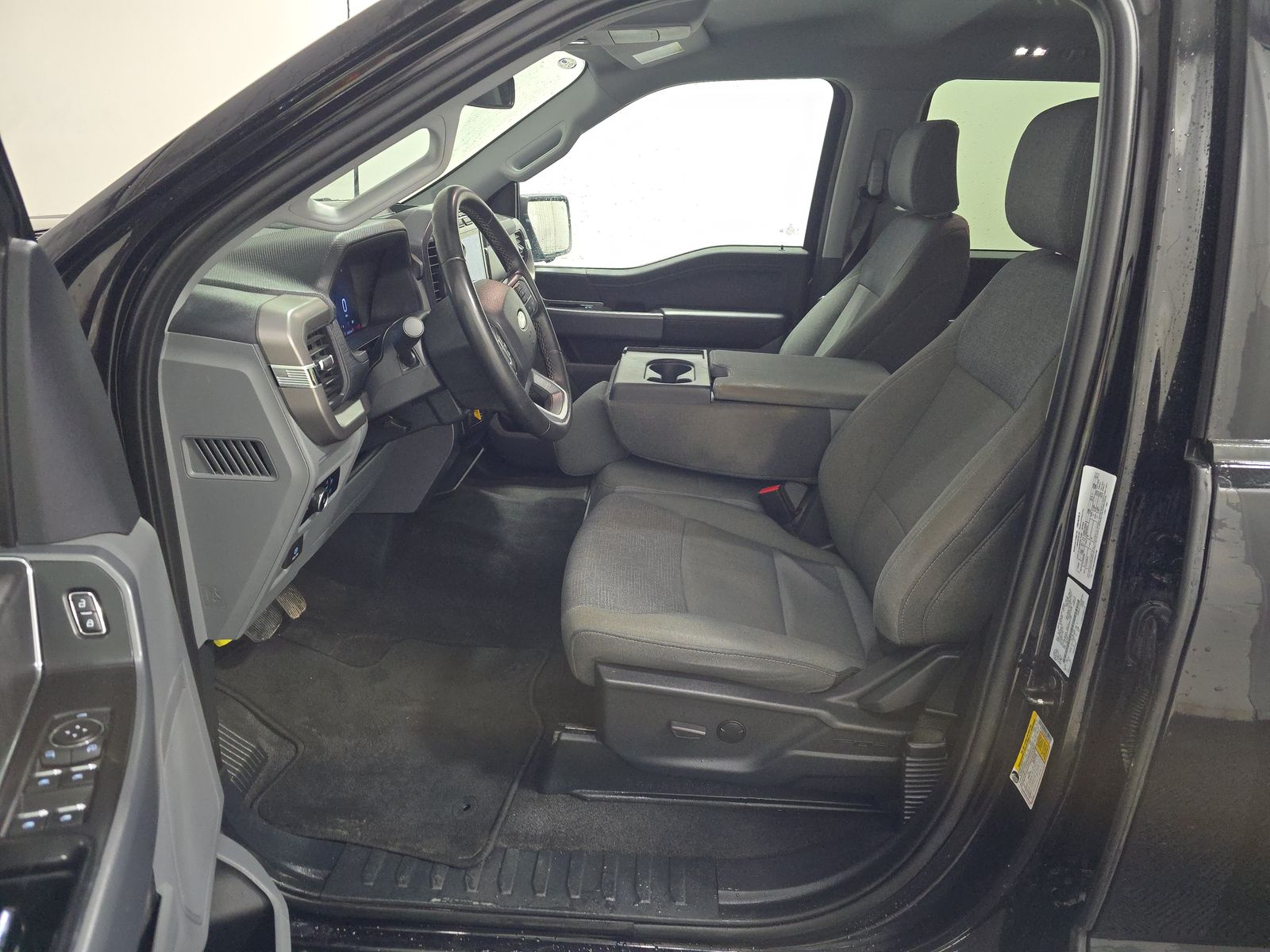 2024 Ford F-150 XLT AWD