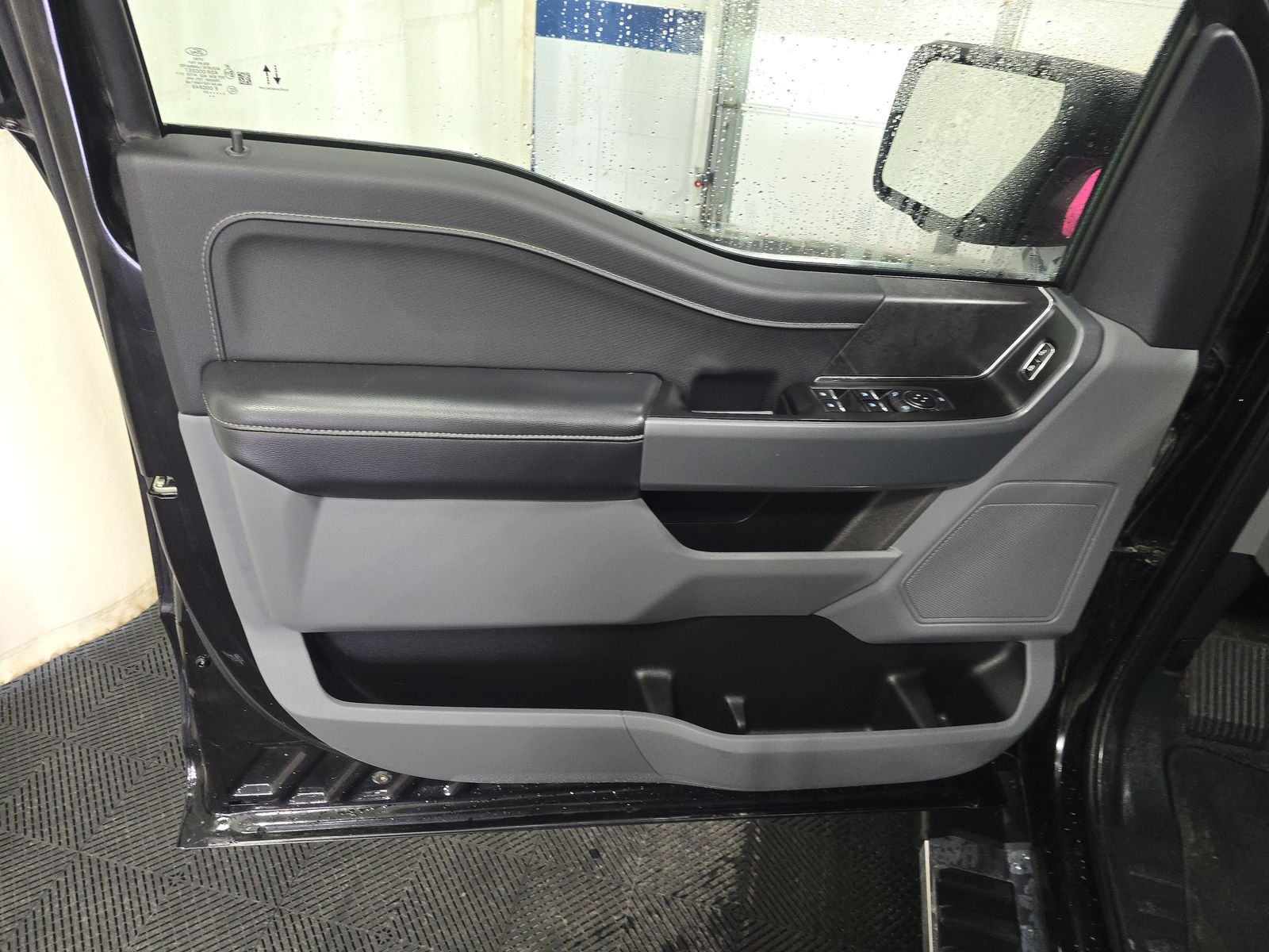 2024 Ford F-150 XLT AWD