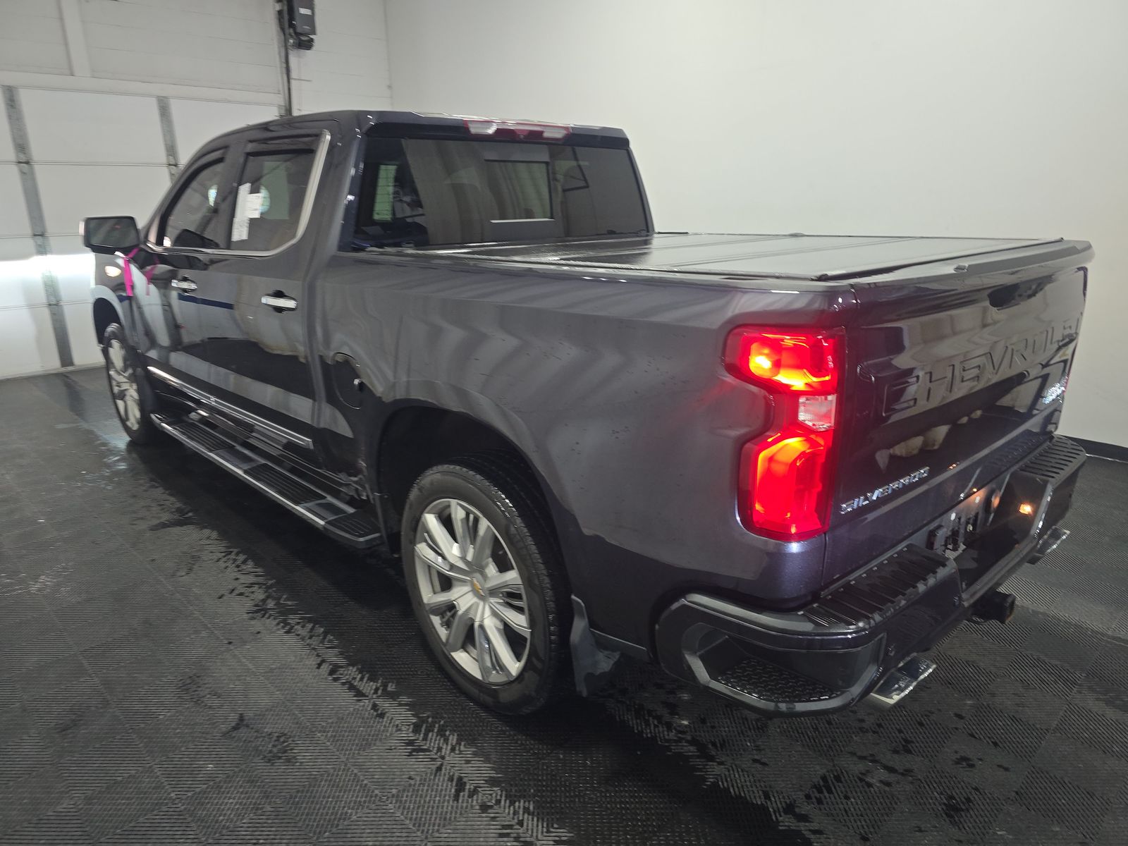 2022 Chevrolet Silverado 1500 High Country AWD