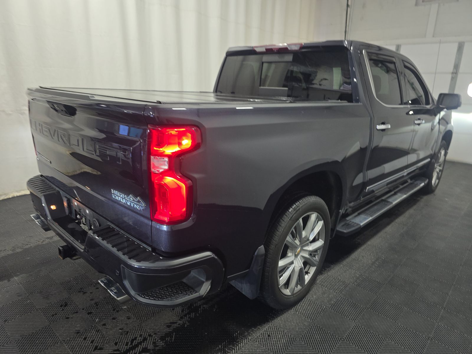 2022 Chevrolet Silverado 1500 High Country AWD