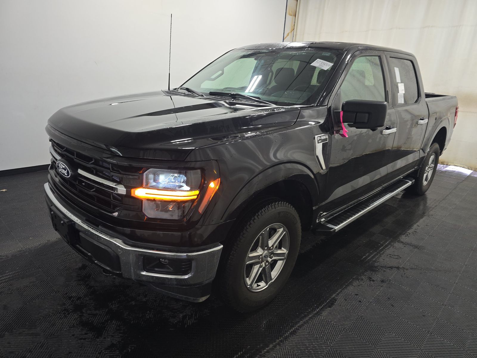 2024 Ford F-150 XLT AWD