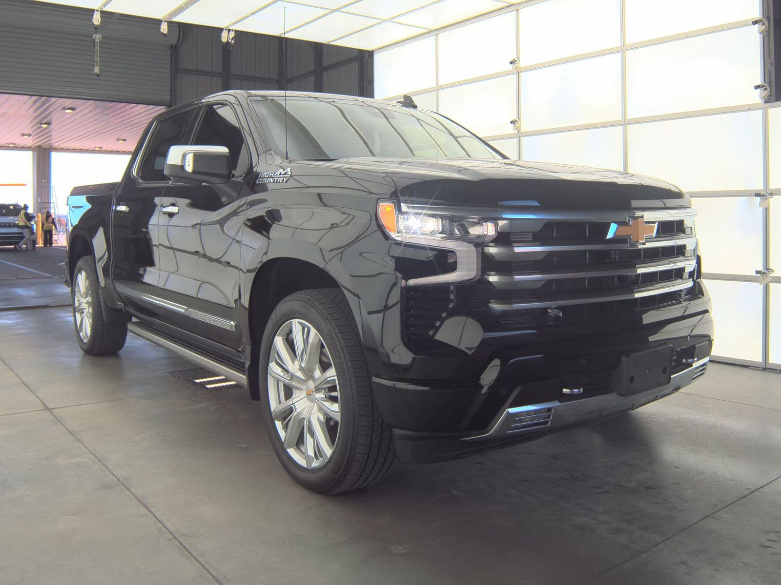 2025 Chevrolet Silverado 1500 High Country AWD