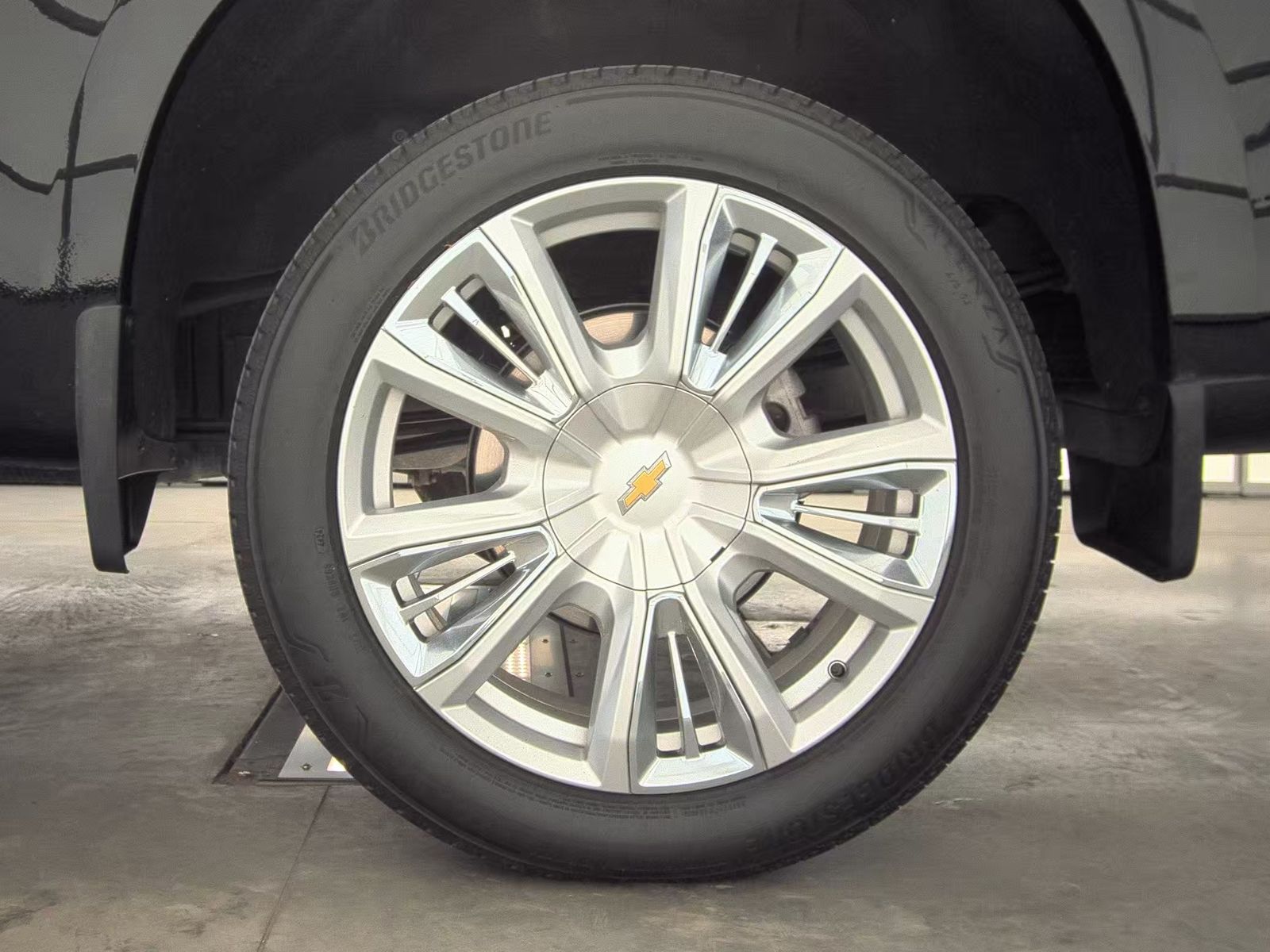 2025 Chevrolet Silverado 1500 High Country AWD