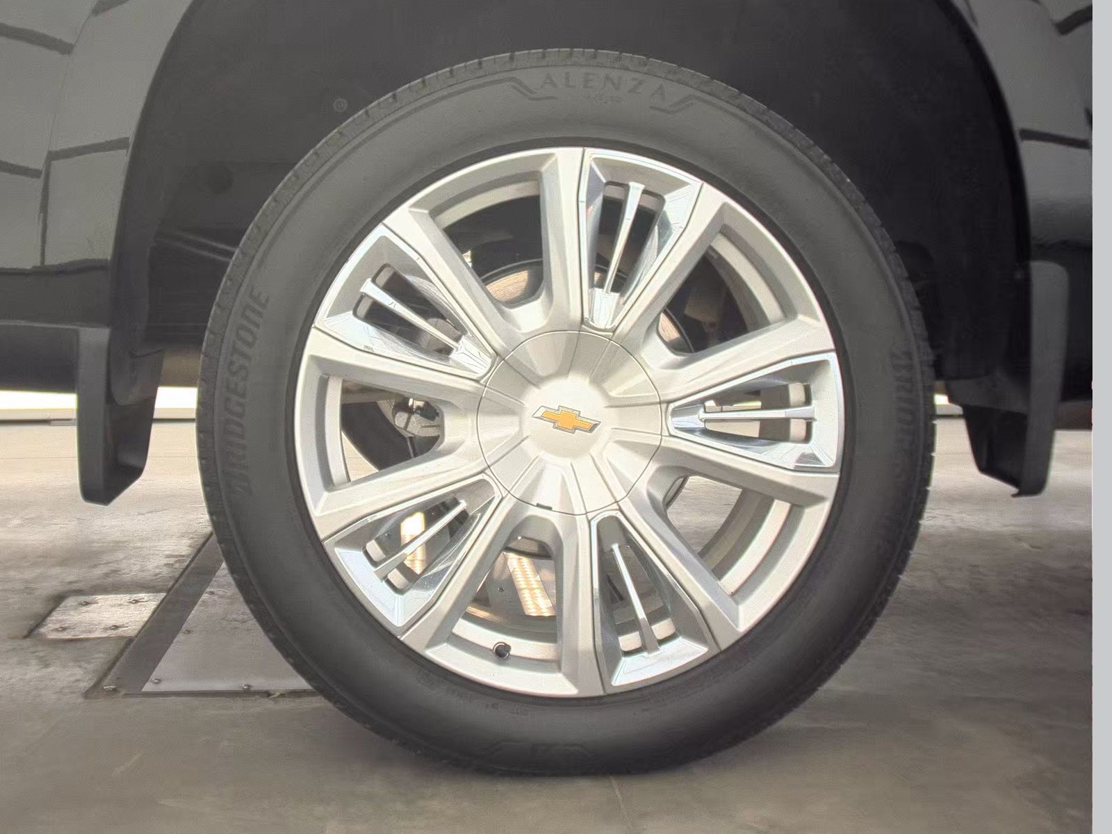 2025 Chevrolet Silverado 1500 High Country AWD