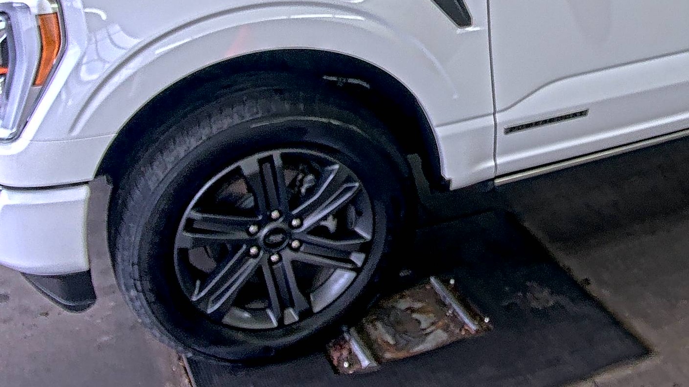 2023 Ford F-150 Hybrid Lariat AWD