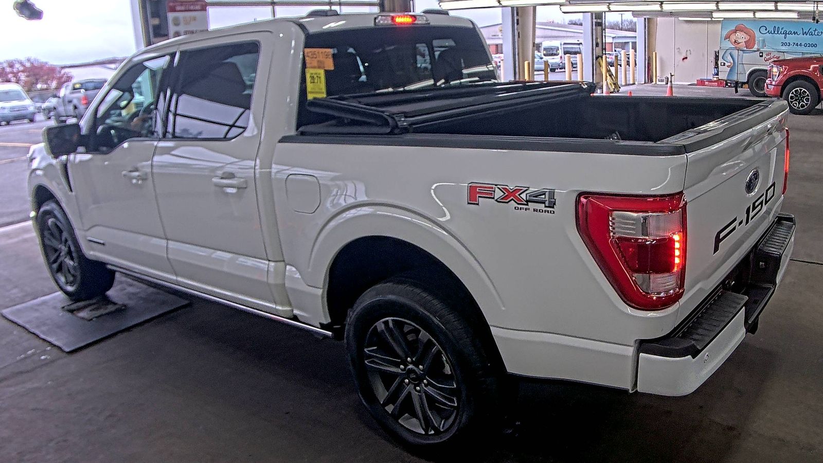 2023 Ford F-150 Hybrid Lariat AWD