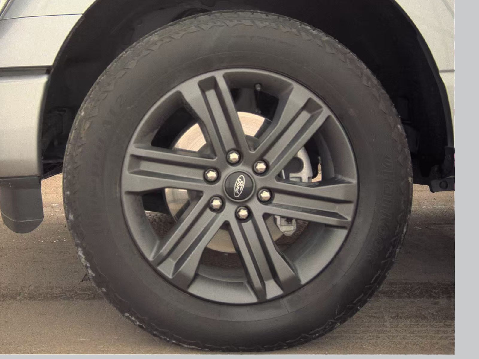 2023 Ford F-150 XLT AWD