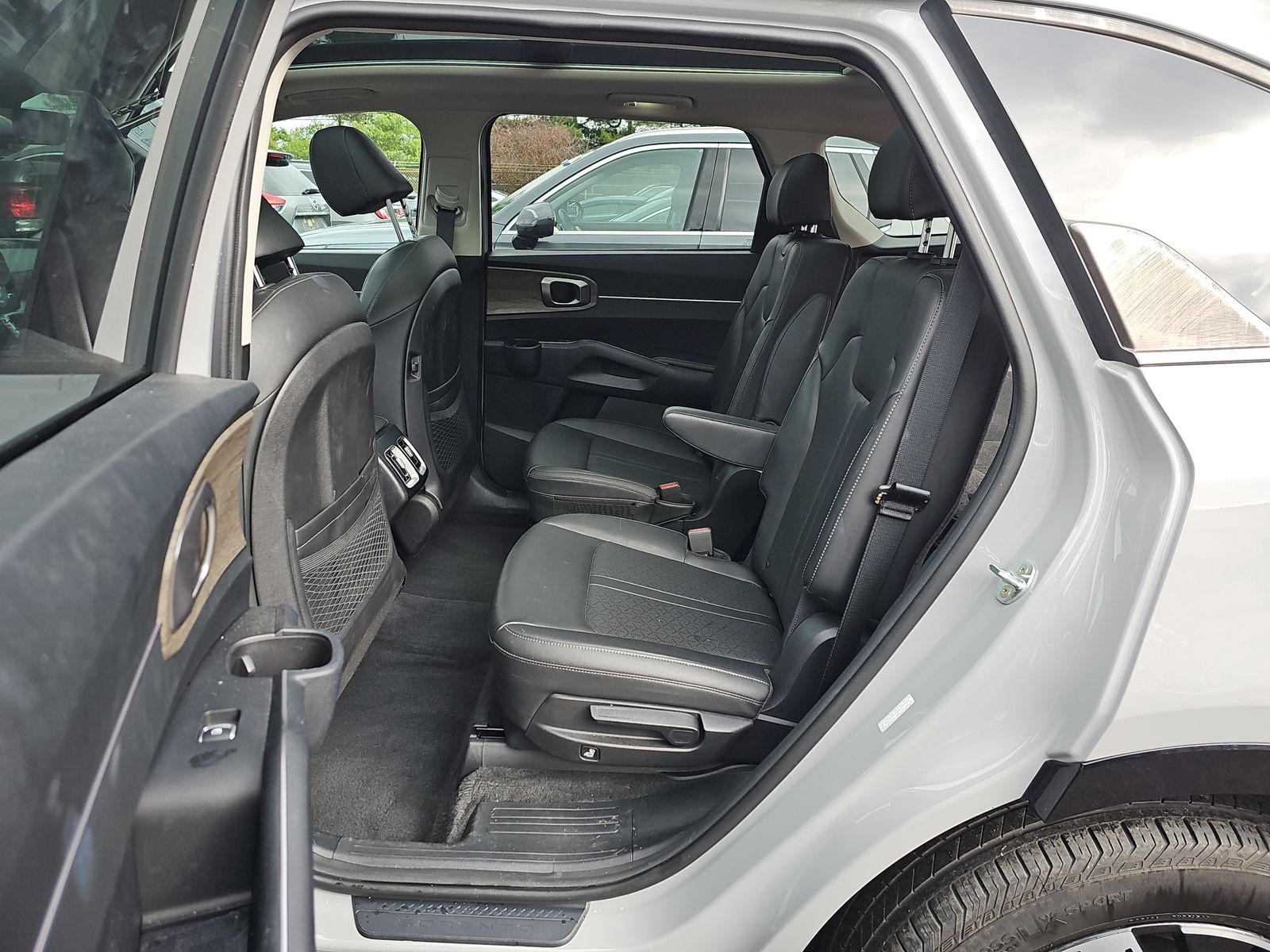 2022 Kia Sorento EX FWD