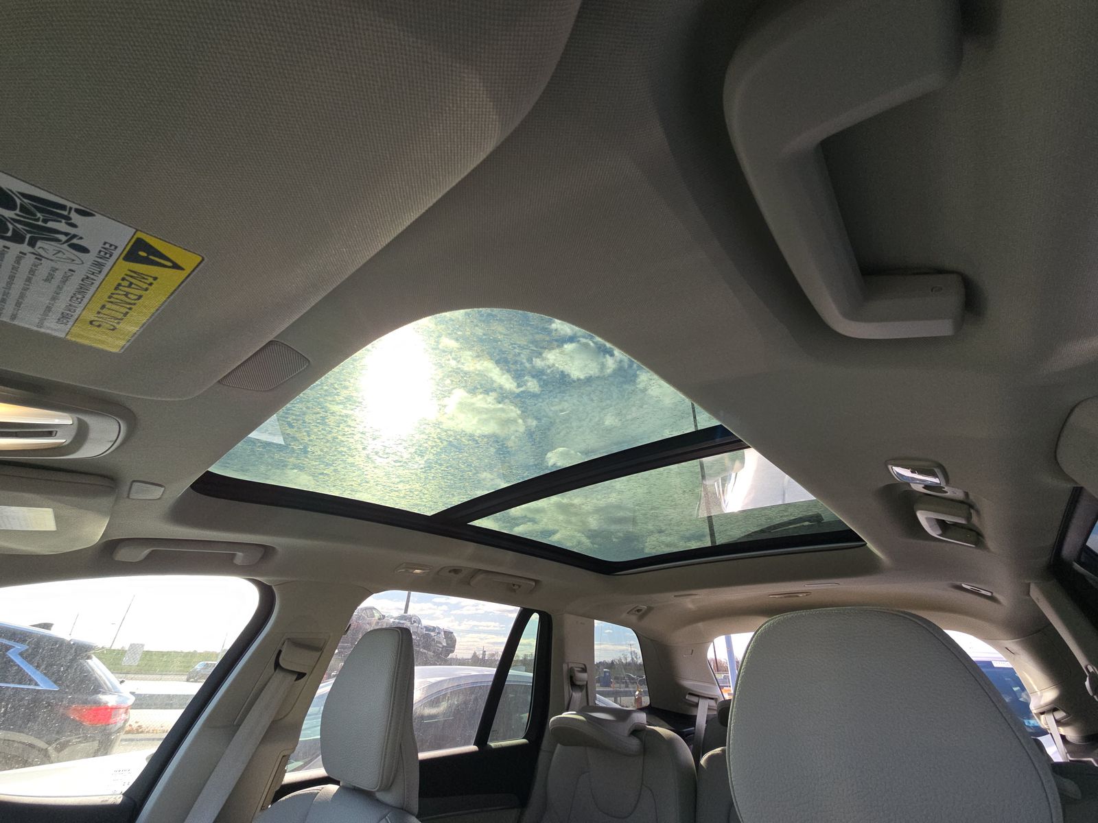 2025 Volvo XC90 B5 Plus AWD