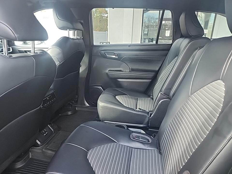 2023 Toyota Highlander XSE AWD