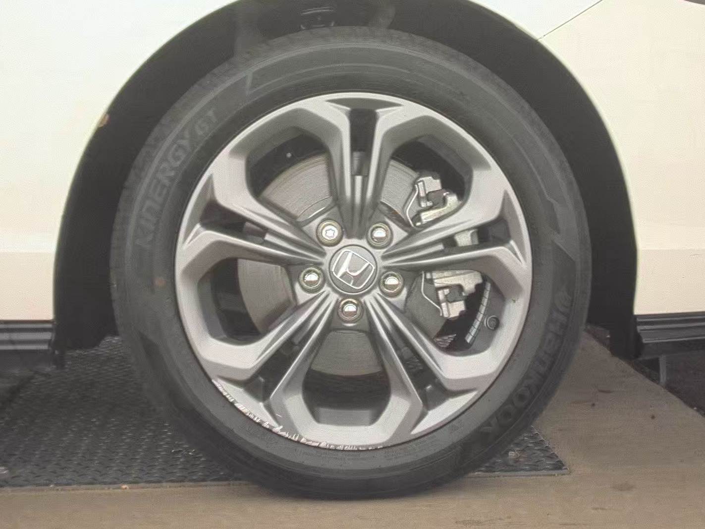 2023 Honda Accord Hybrid EX-L FWD