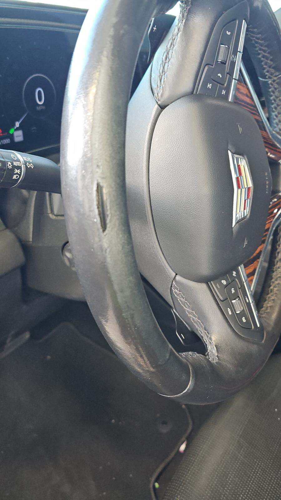 2022 Cadillac Escalade Premium Luxury AWD