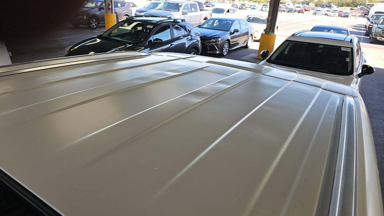 2022 Cadillac Escalade Premium Luxury AWD