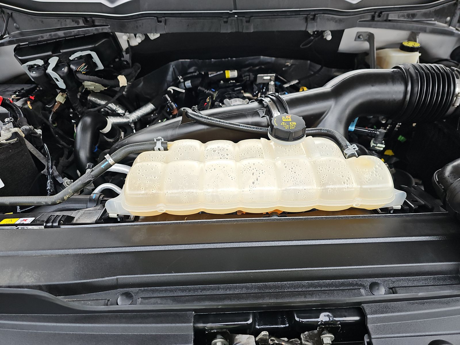 2022 Ford F-150 XL AWD