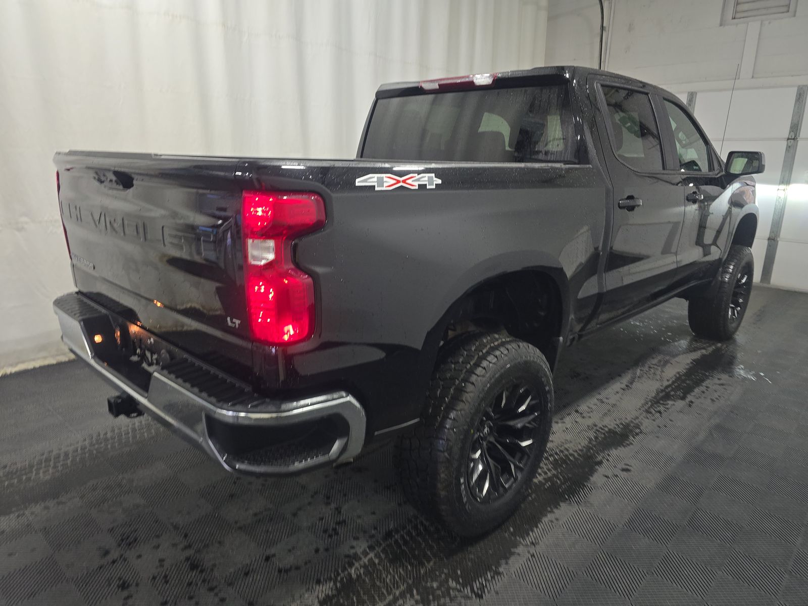 2025 Chevrolet Silverado 1500 LT AWD