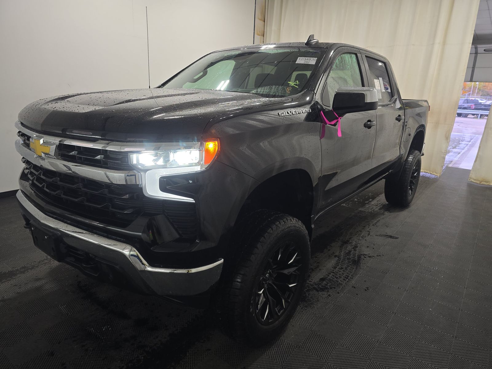 2025 Chevrolet Silverado 1500 LT AWD