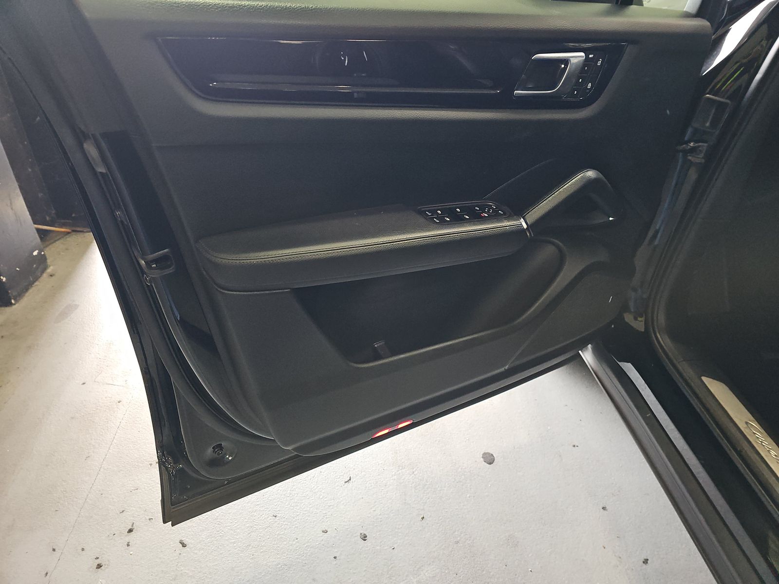 2023 Porsche Cayenne Base AWD