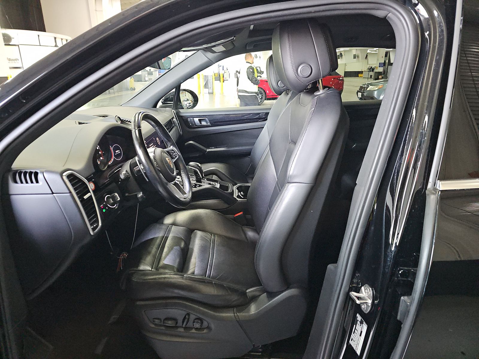 2023 Porsche Cayenne Base AWD