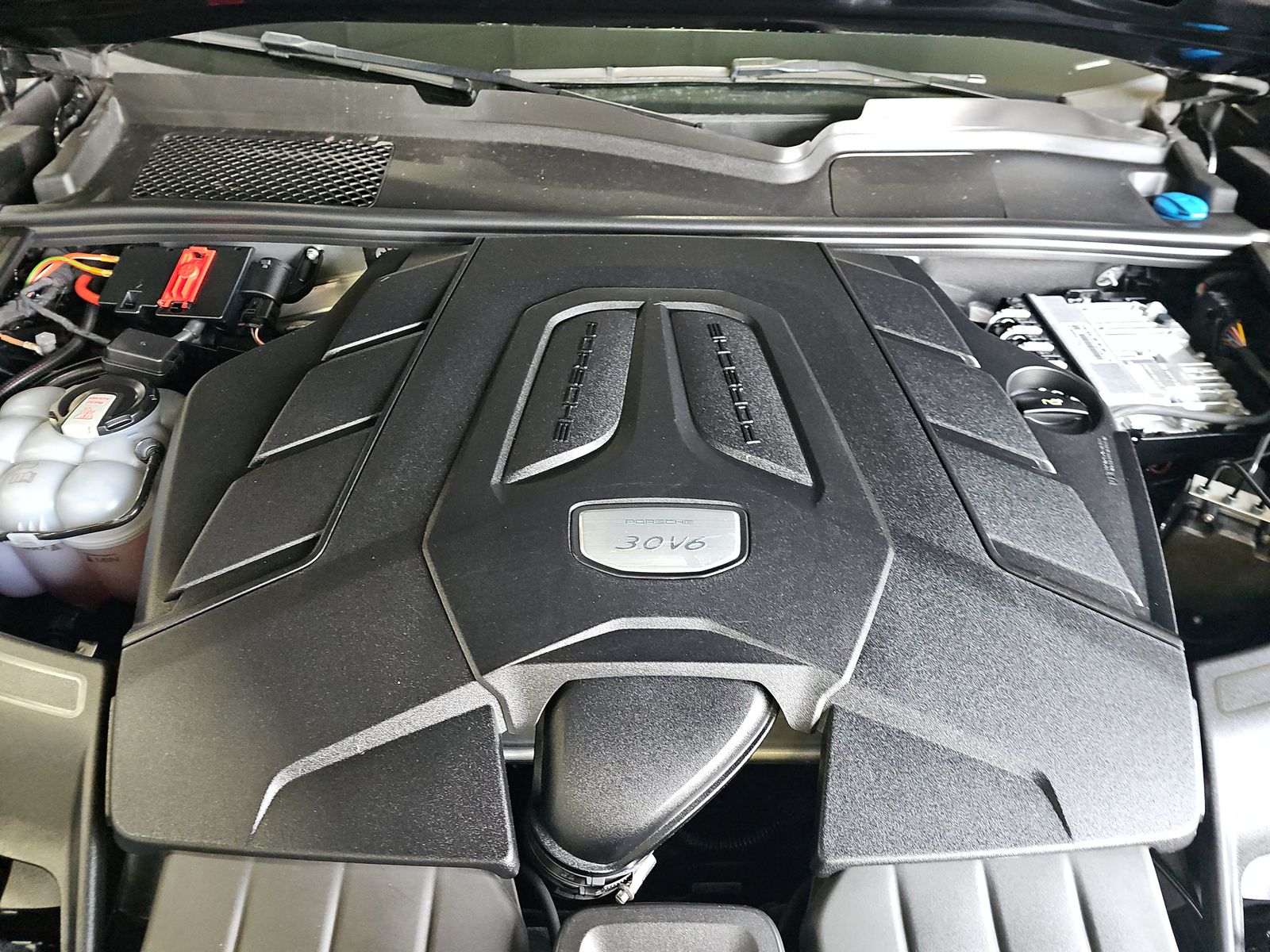 2023 Porsche Cayenne Base AWD