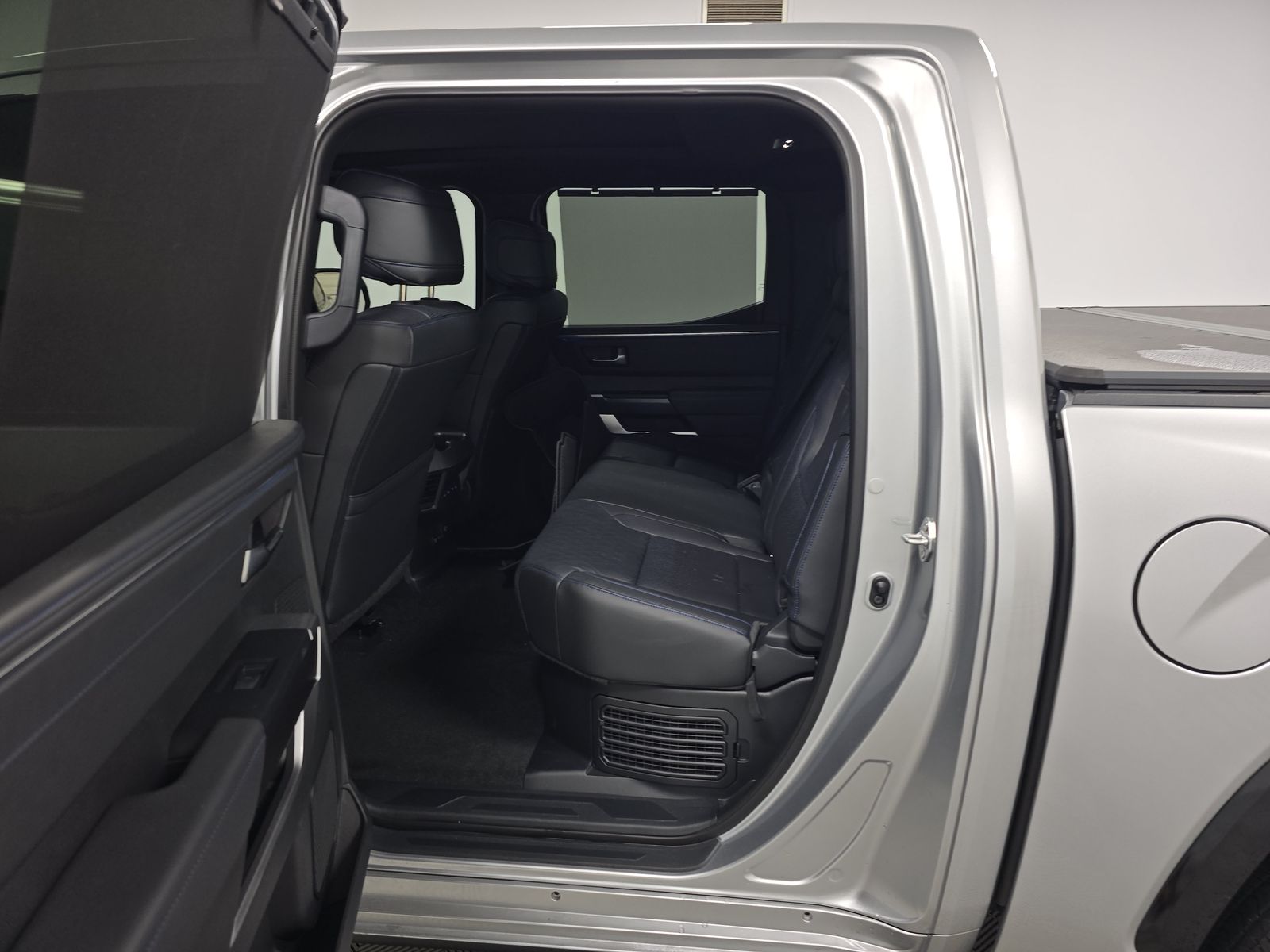 2023 Toyota Tundra Hybrid Platinum RWD