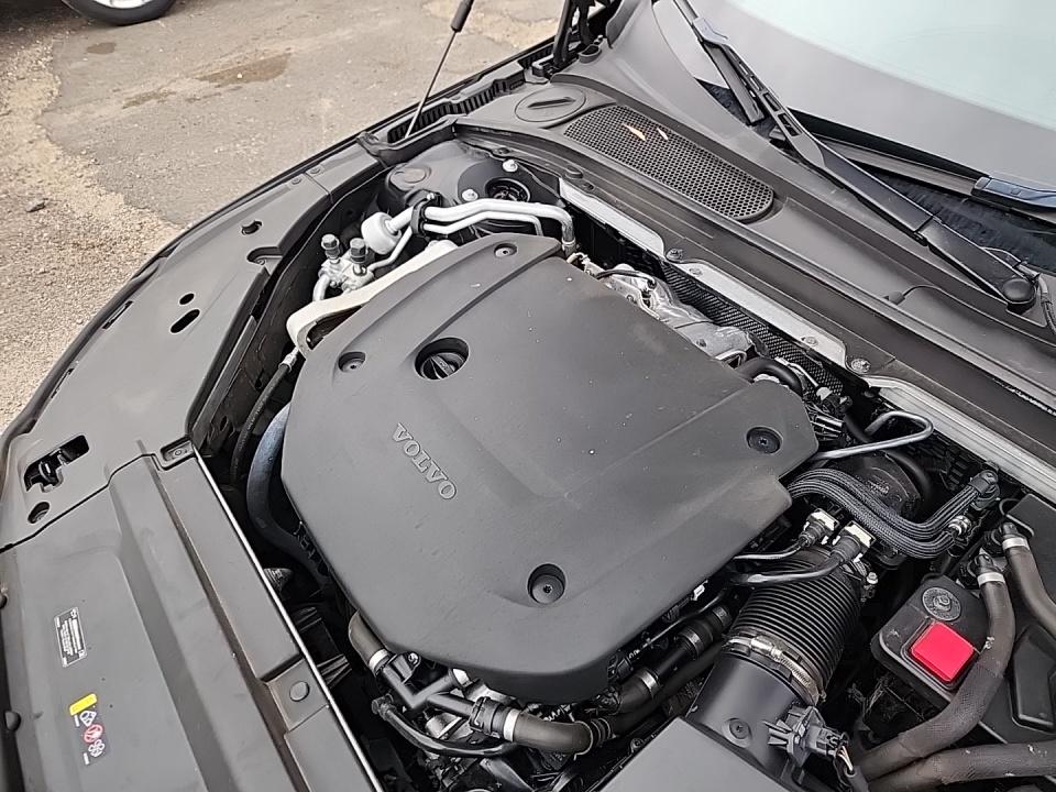 2023 Volvo S90 B6 Plus AWD