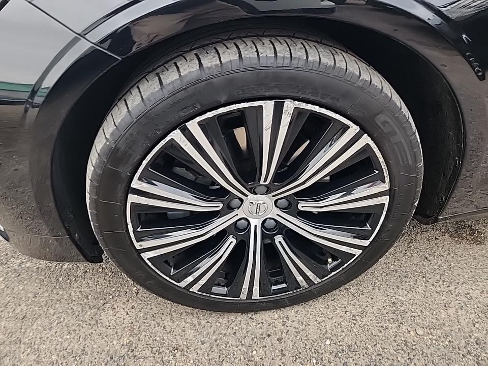 2023 Volvo S90 B6 Plus AWD