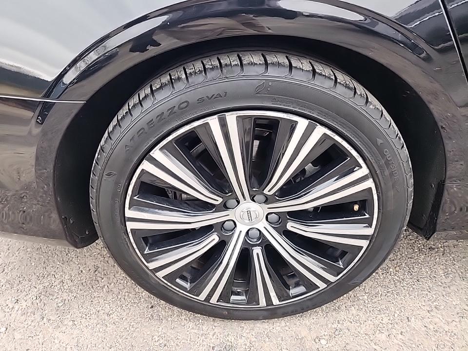 2023 Volvo S90 B6 Plus AWD