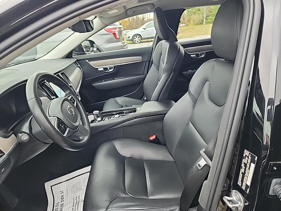 2023 Volvo S90 B6 Plus AWD