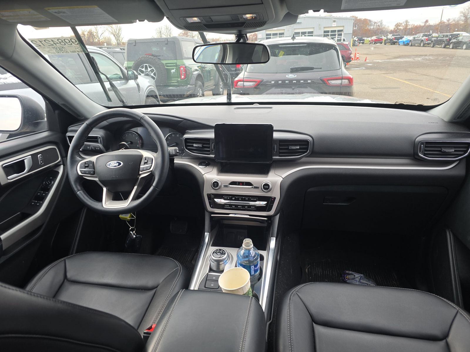 2023 Ford Explorer XLT AWD