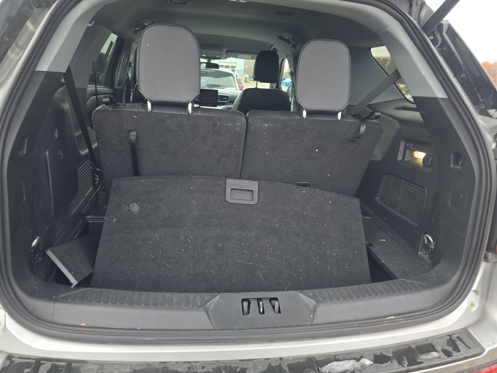 2023 Ford Explorer XLT AWD