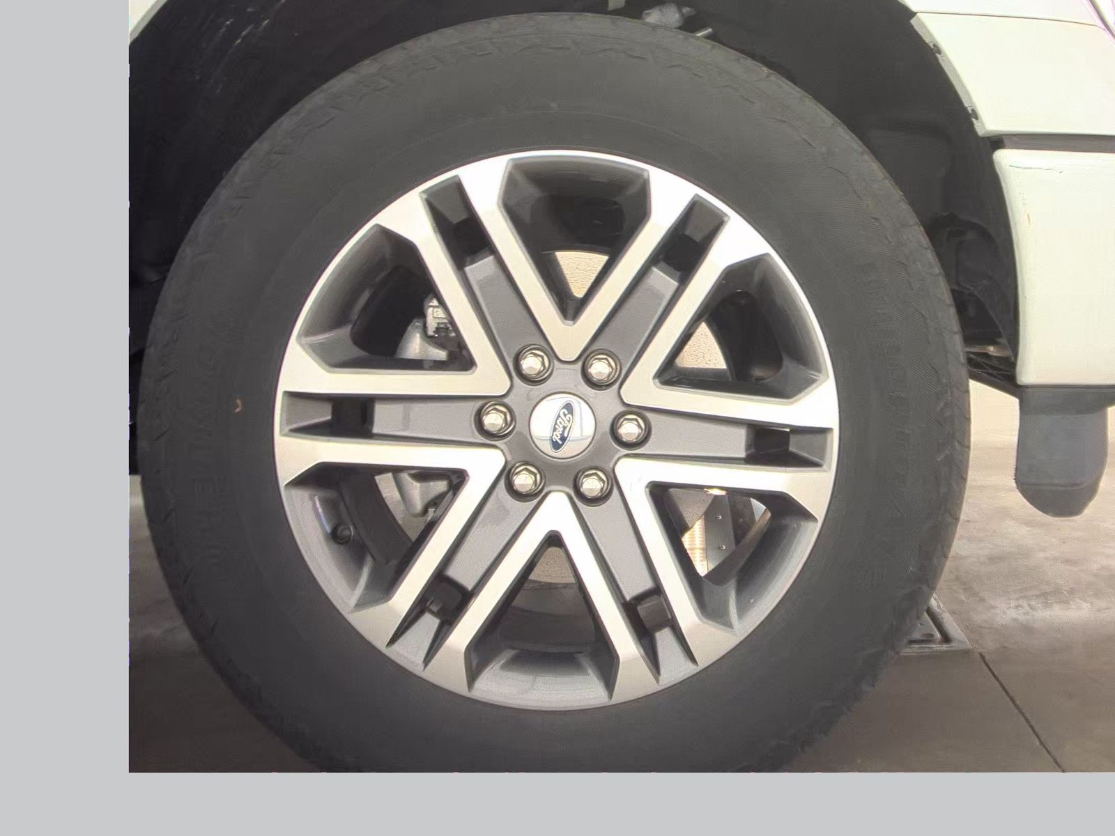 2022 Ford F-150 XL AWD