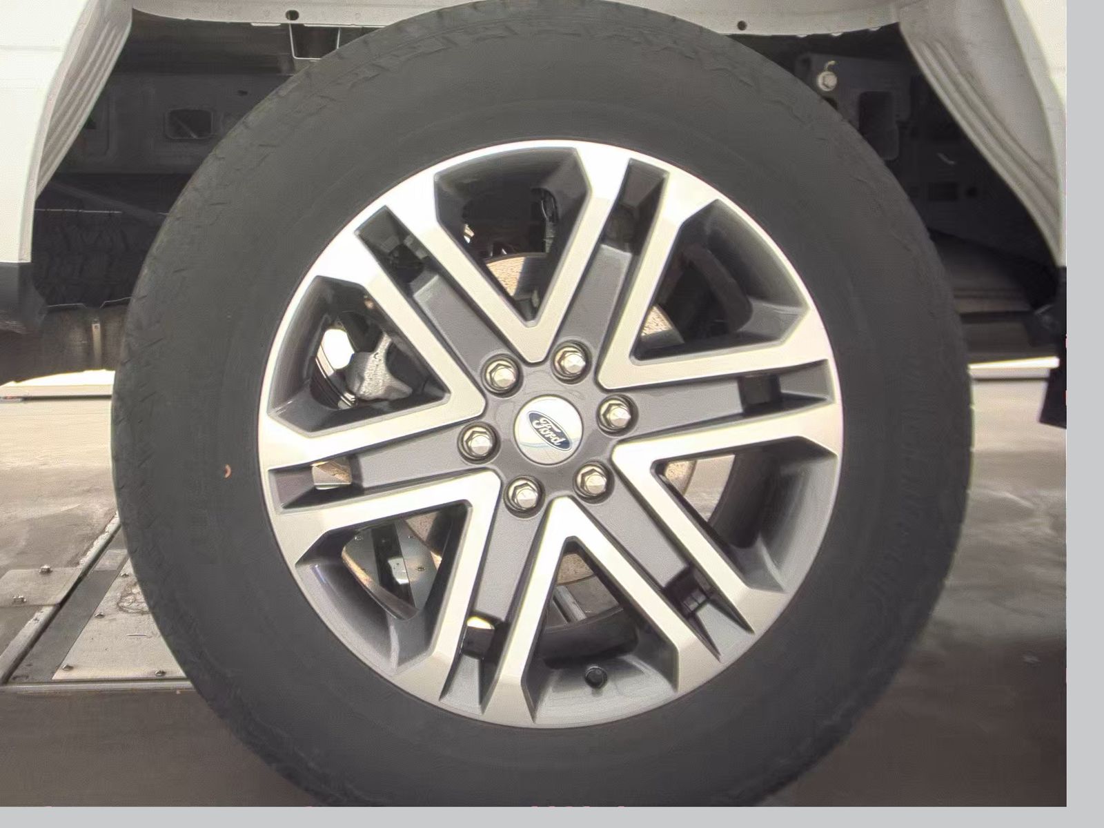 2022 Ford F-150 XL AWD